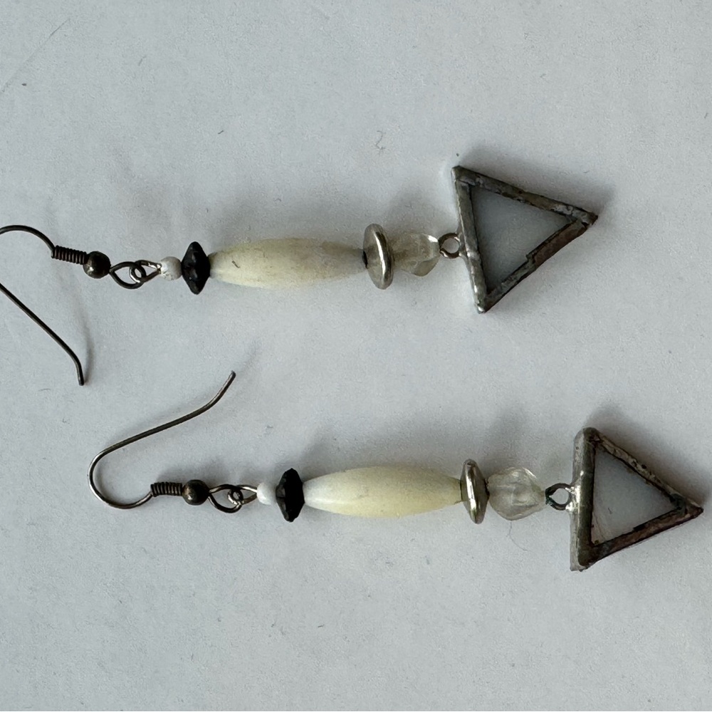 Silver and Cream Triangle Dangle Earrings - Picture 4 of 6